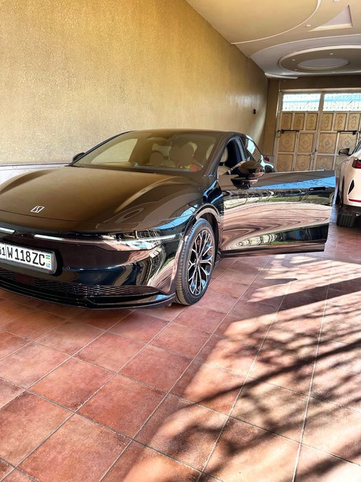 Zeekr 007 srochna 2024