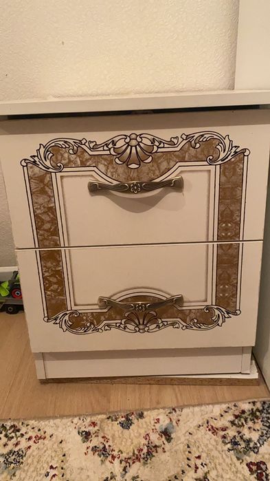 Спальный гарнитур