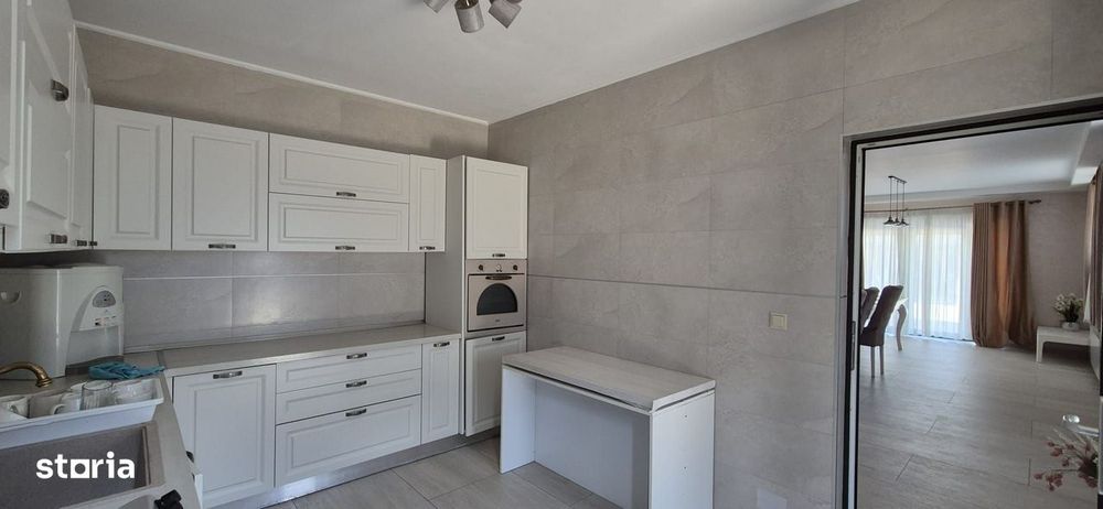 De vanzare casa tip Vila - Livezeni
