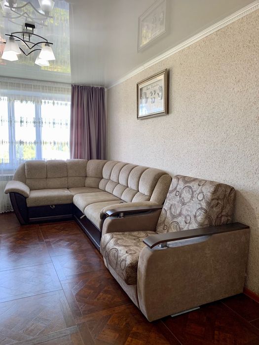 Продам диван и кресло