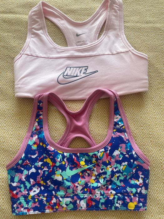 Bustiera Nike 6-8 8-10 ani