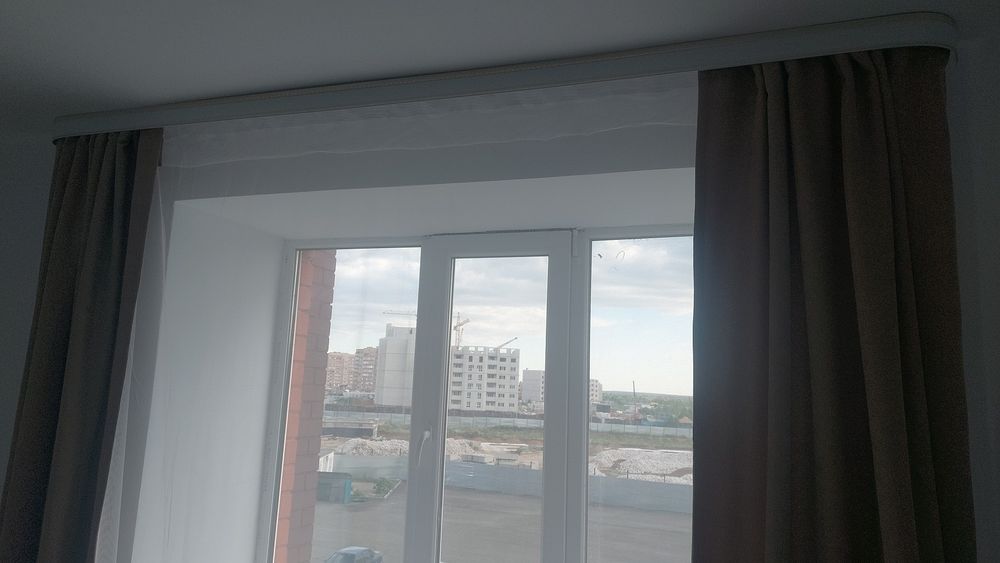 Гардины карниз вешаем