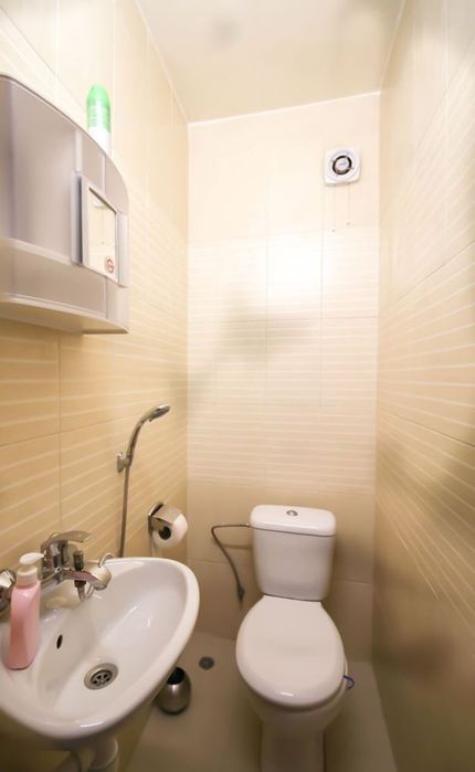 Дава се под наем Тристаен апартамент в София, Света Троица - 99 кв.м за 846.6 € - Снимка #6