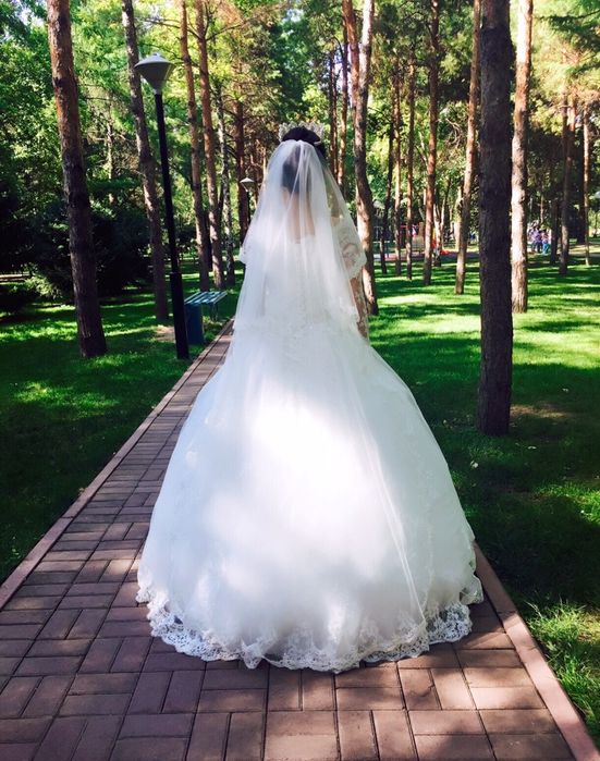 Продам свадебное платье