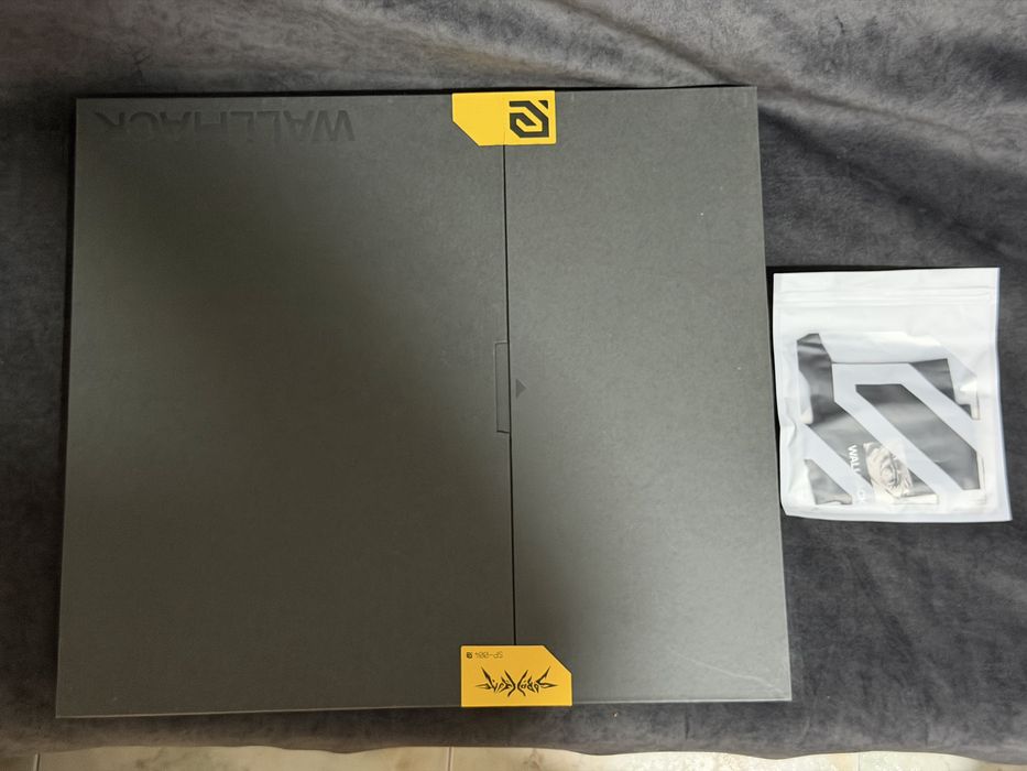 Limited Edition Wallhack Twin Pad Sora