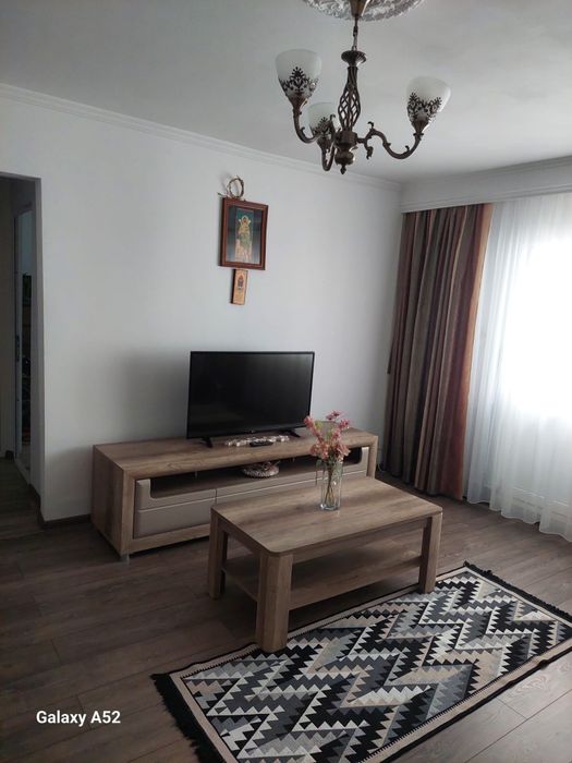 Apartament 2 camere Mioveni, etaj 1