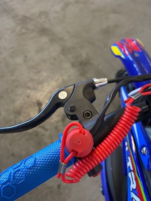 Cross 49cc pentru copii nou cu garanție și livrare in toată țara viteza limitabila ?