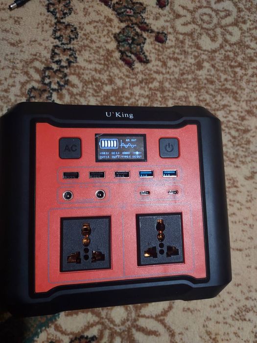 Енергийна зарядна  станция 220 волта