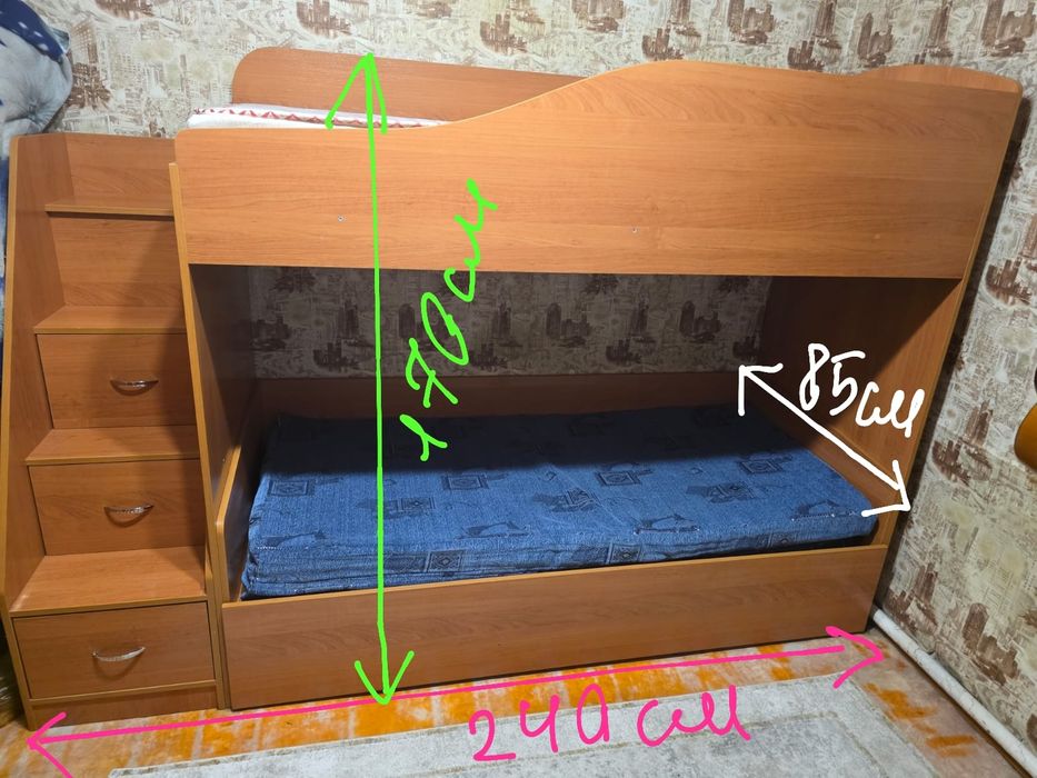 Продам 2-х ярусную кровать