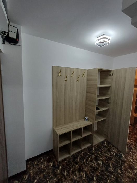 Inchiriez apartament 2 camere