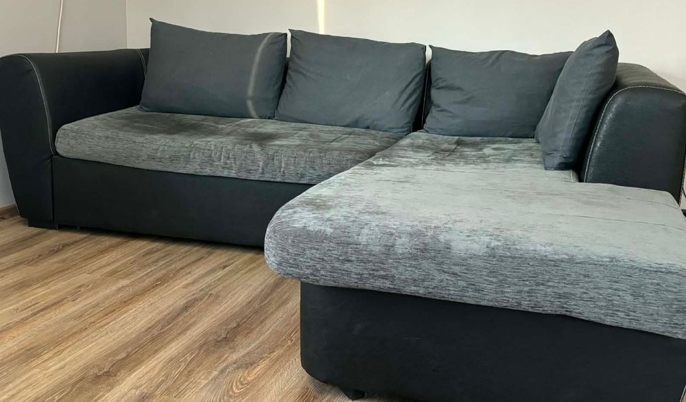 Продавам кожен диван