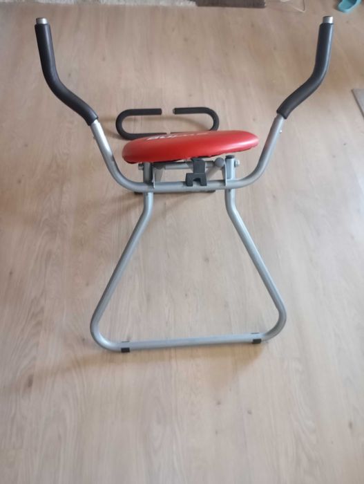 Уред за коремни преси ab swing