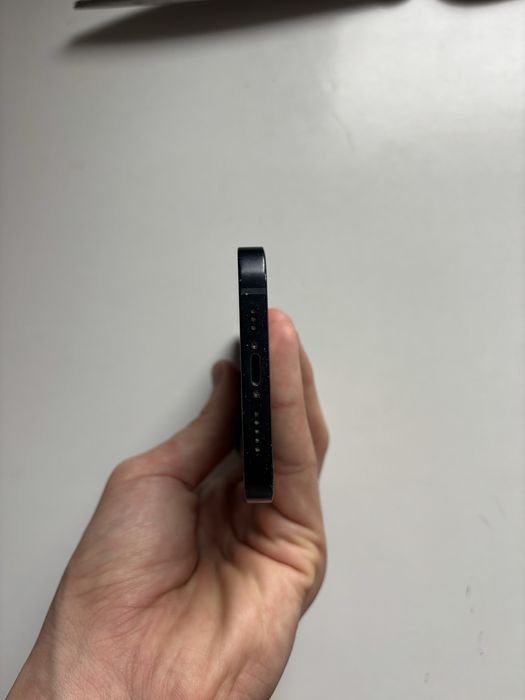 продаже Iphone 13