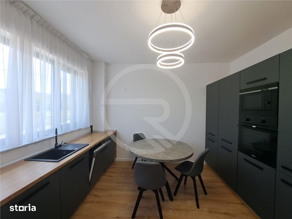 Casa Tip Triplex, 132 mp utili, situata in cartierul Borhanci!