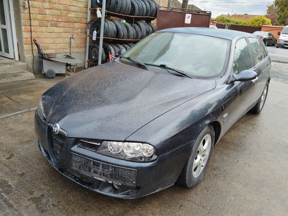 Aripa stanga Alfa Romeo 156 an 2002-2007