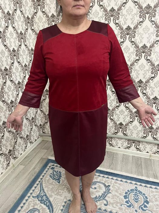 Платье от 1000 тг есть 8 шт