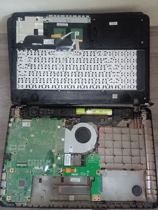 Продам ноутбук asus qcwb335 на запчасти