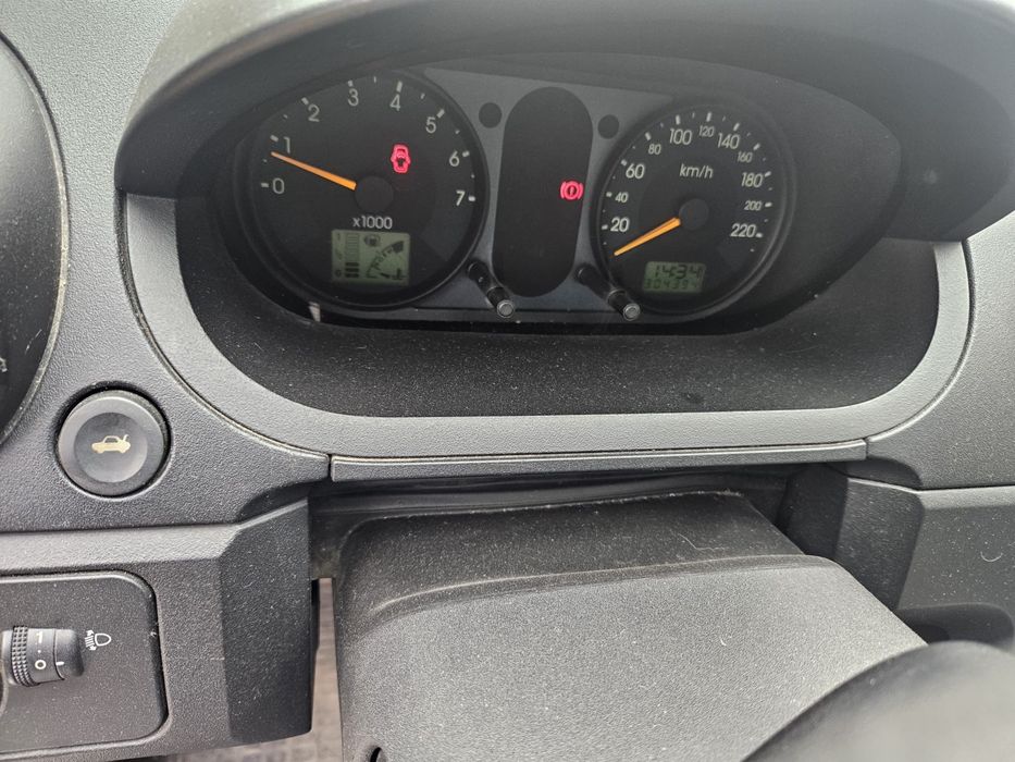 FORD Fiesta 2003 — imagine 4