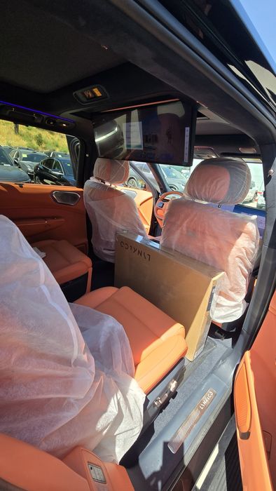 Lynk Co 900 PHEV 2T DHT Ultra 6 Zeekir Jili brendlari  asosida.