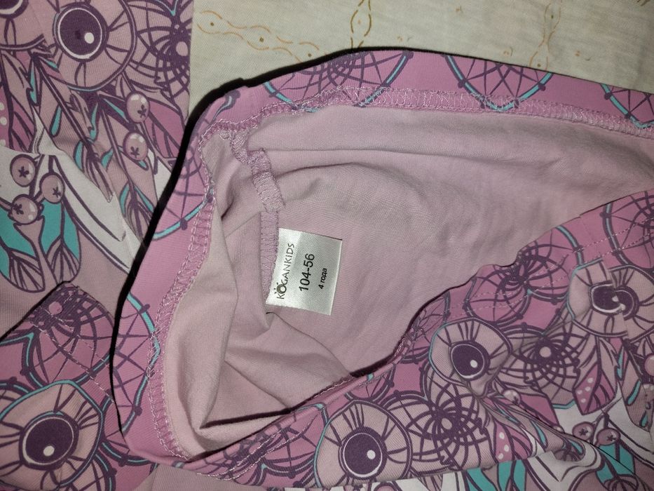 Кофточки на девочку 4 и 6  лет