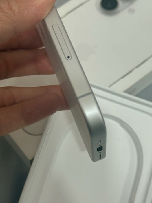 I phone 17 256 GB Zaryad 100Foiz 50 sikl