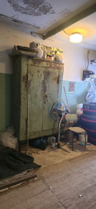 Продам гараж"Ветеран"