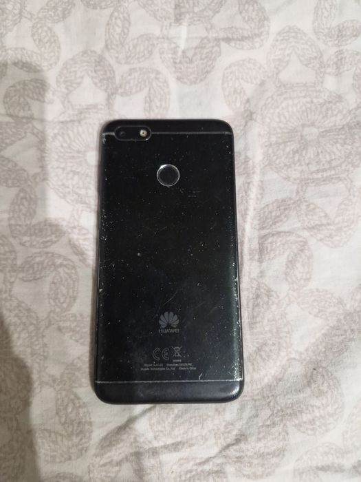 Продам Huawei P8 lite