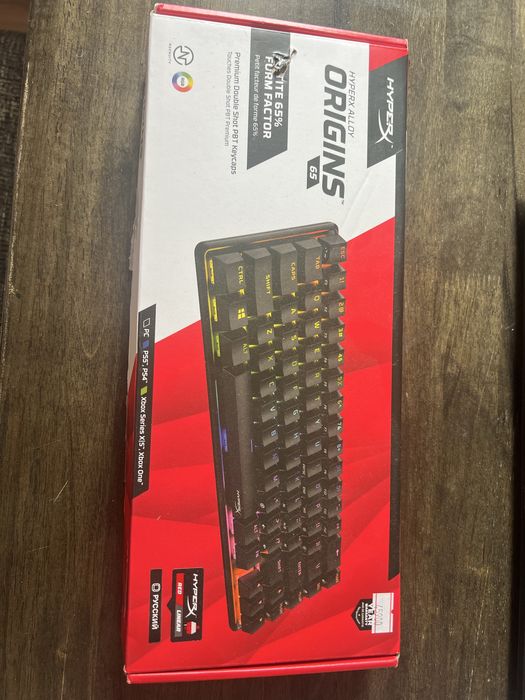 Клавиатура HyperX Alloy Origins 65%