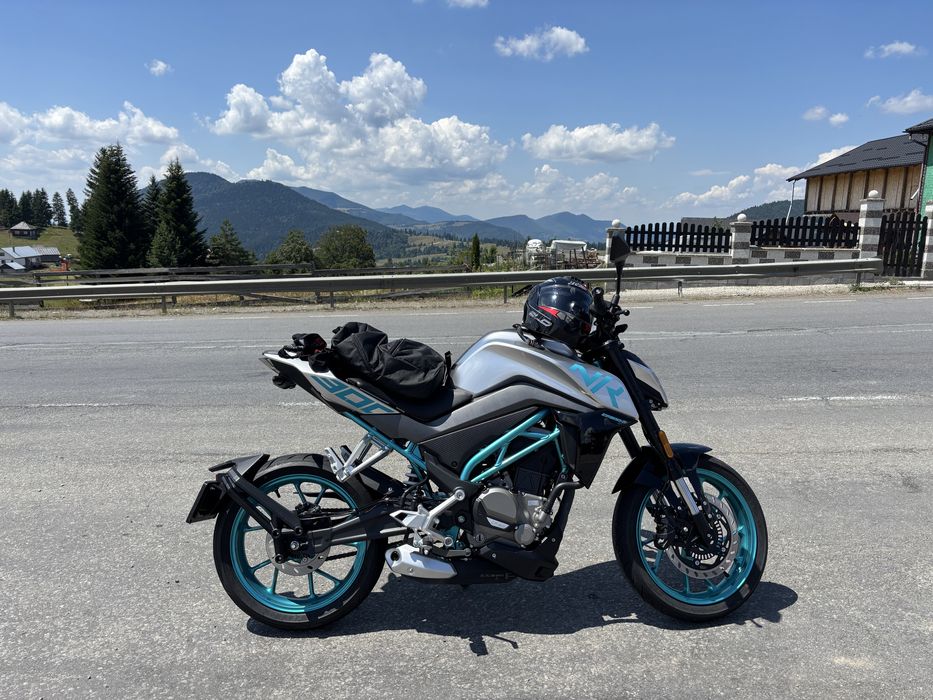 Cfmoto 300nk 2021