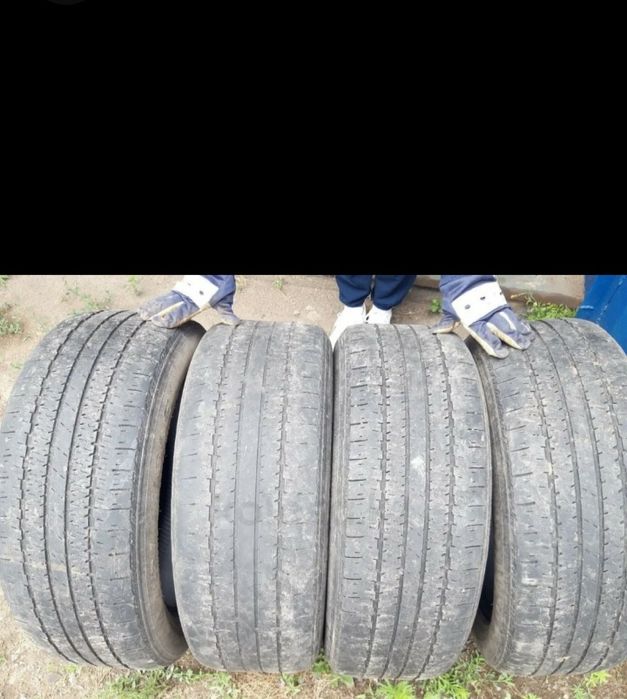 Продам шины летние на R19