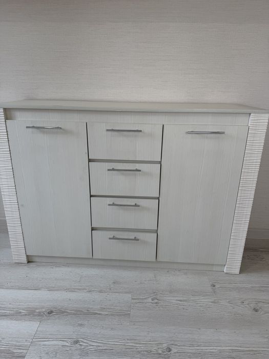 Продам тумба и подвесная полка