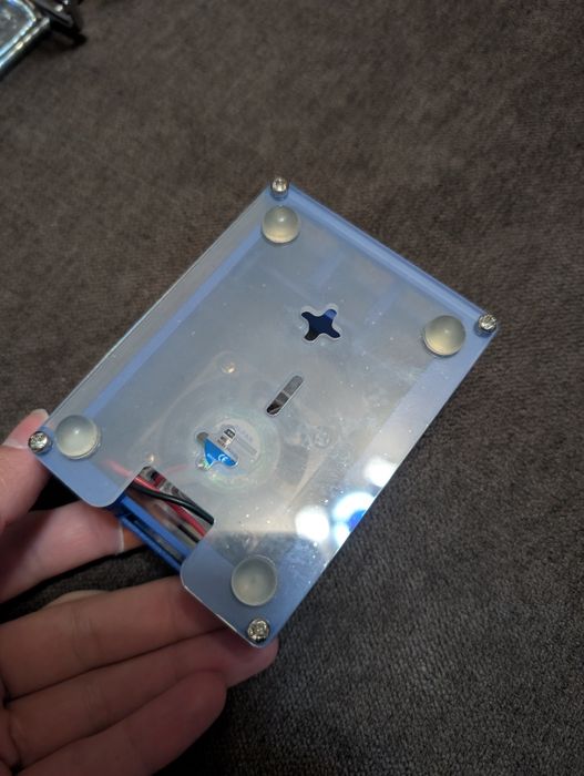 Кутия за raspberry pi 4b