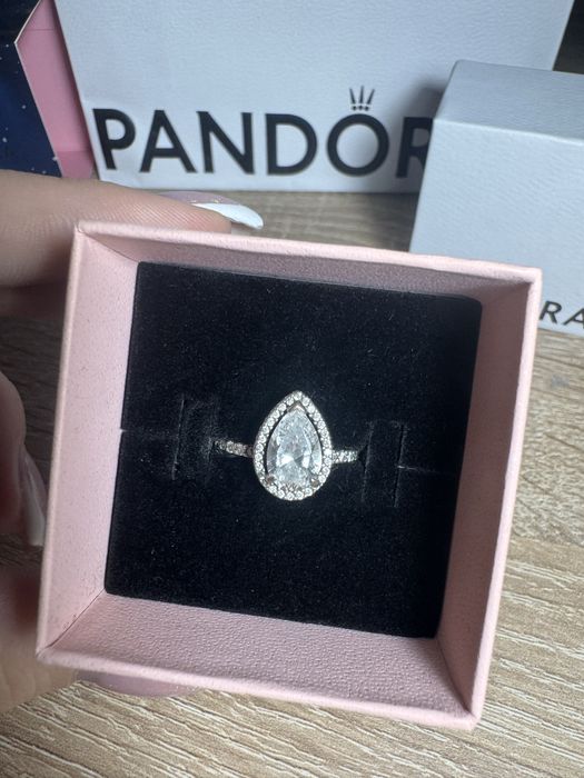 Pandora пръстен Капки от любов