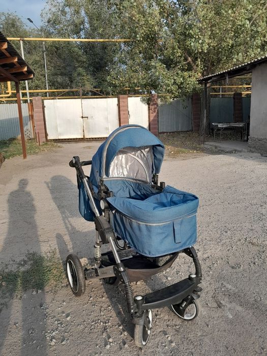 Продам детскую коляску