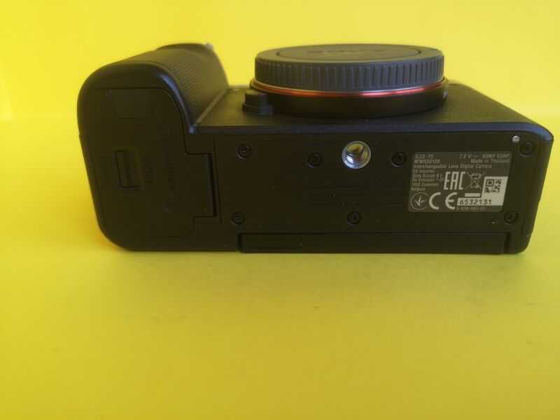 Безогледален фотоапарат Sony a7R IVA