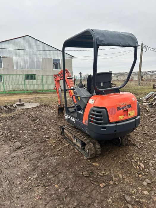 Vând miniexcavator kubota 1 ,6tone6