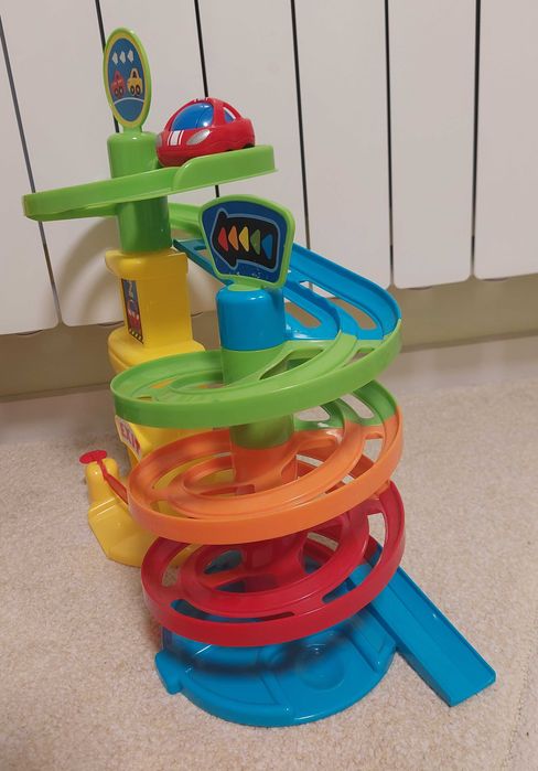 Детски комплект PlayGo - Паркинг с кола