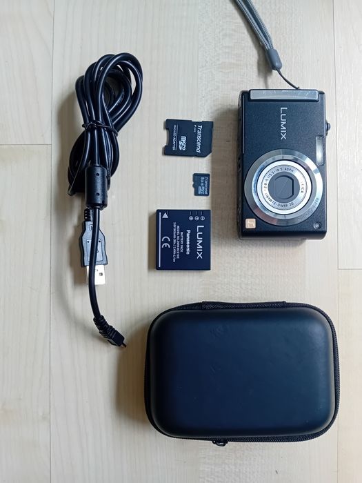 Aparat foto compact Panasonic Lumix DMC FS 3