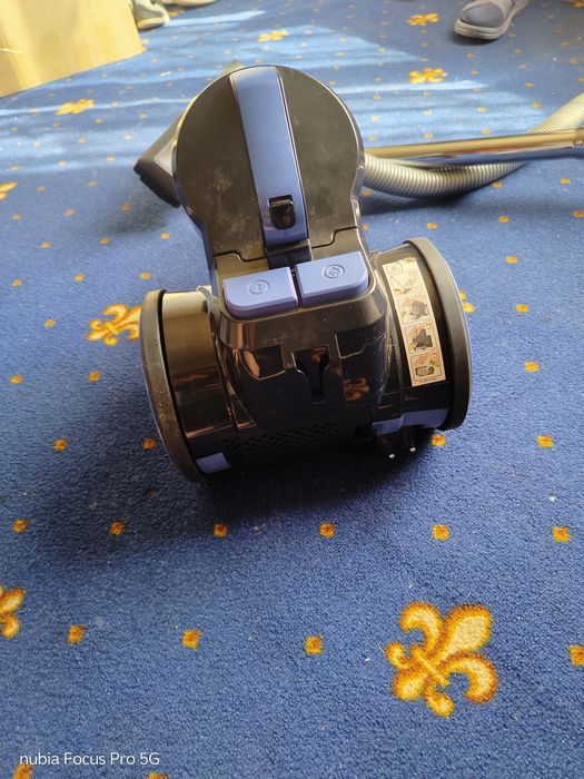 Продам Пылесос Tefal