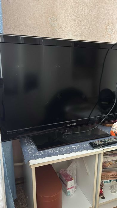 Телевизор SAMSUNG