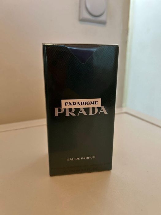 Prada paradigme eau de Parfum
