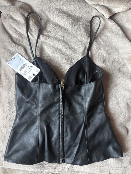 Top de piele Zara, XS, Nepurtat, Cu Eticheta