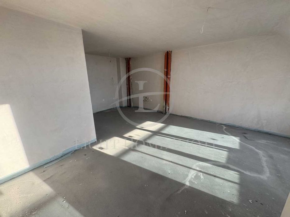 Продава се Тристаен апартамент в Пловдив, Тракия - 127 кв.м за 1315 €/кв.м - Снимка #3