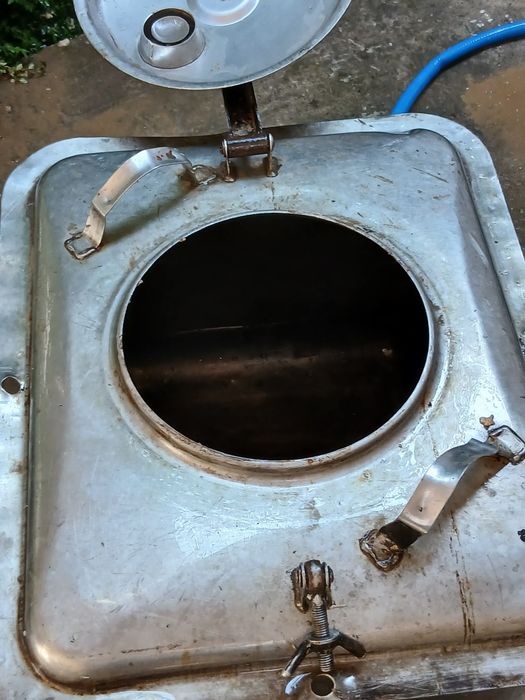 Ёмкость из пищевой нержавеющей стали 50 литров