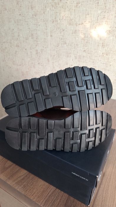 Кроссовки брэнд CABANI-оригинал