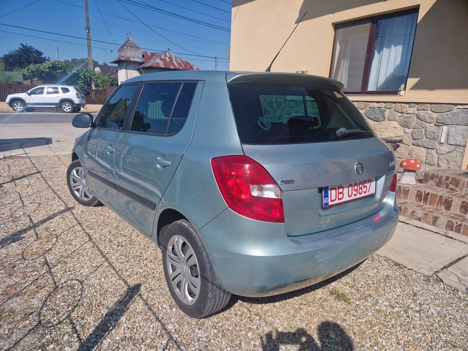Skoda Fabia EURO 5 benzina 2011 Numere valabile