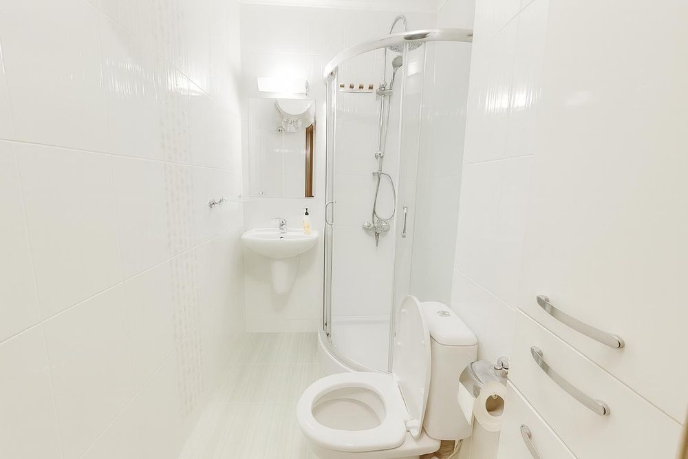 Дава се под наем Двустаен апартамент в Пловдив, Остромила - 65 кв.м за 548.25 € - Снимка #5