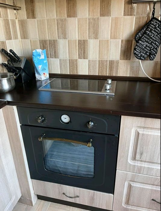 Дава се под наем Едностаен апартамент в Перник, Изток - 45 кв.м за 306 € - Снимка #3