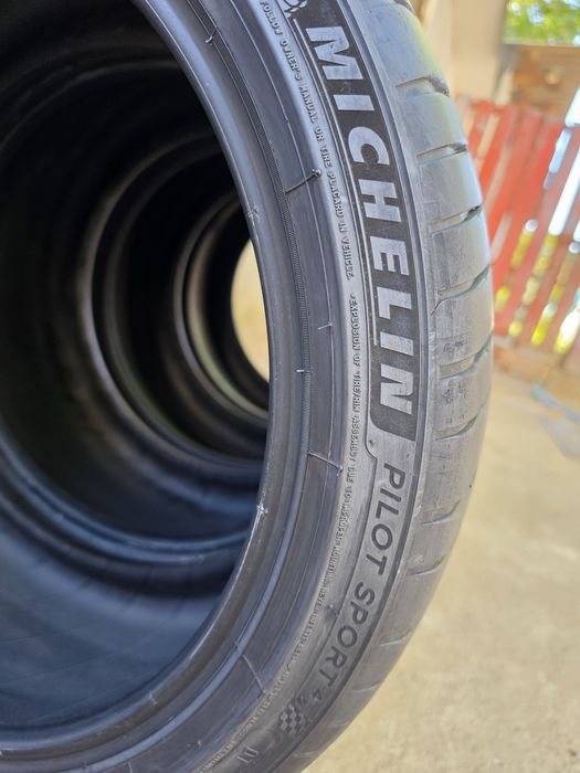 4 x Anvelope Michelin Pilot Sport 4 235/40/18 95Y XL DOT 3223