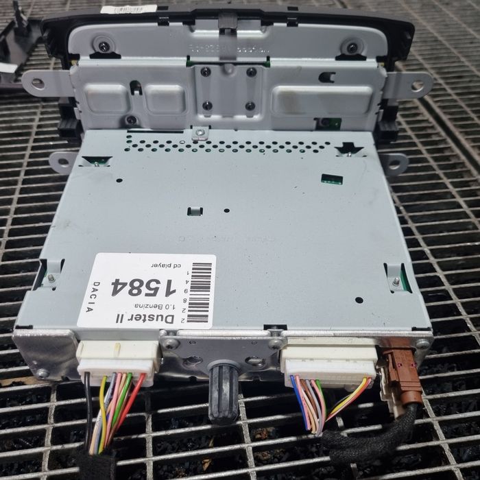 Cd player Dacia Duster II 2018 - 2021 (1584) Garantie